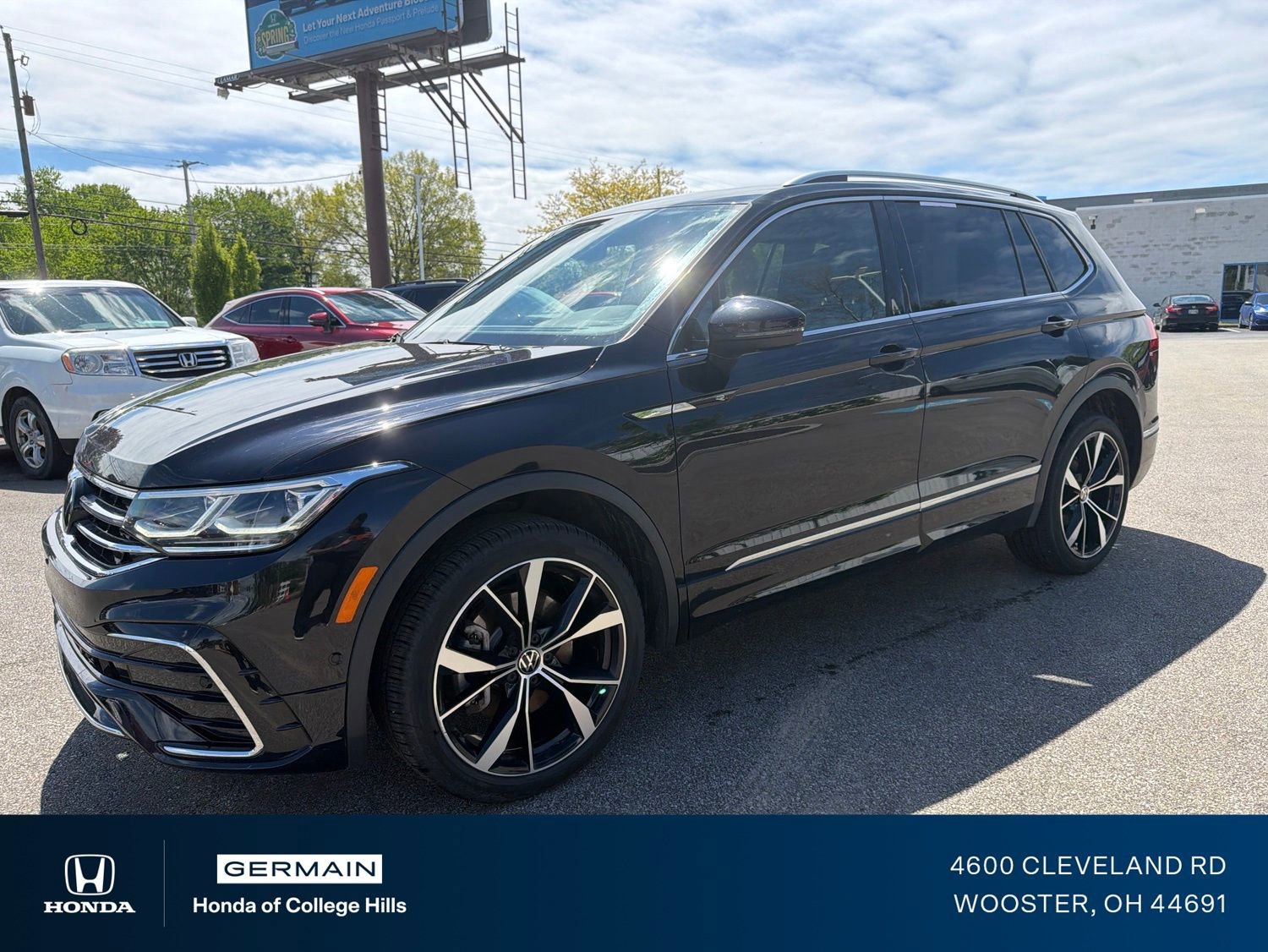 Used 2024 Volkswagen Tiguan SEL R-Line
