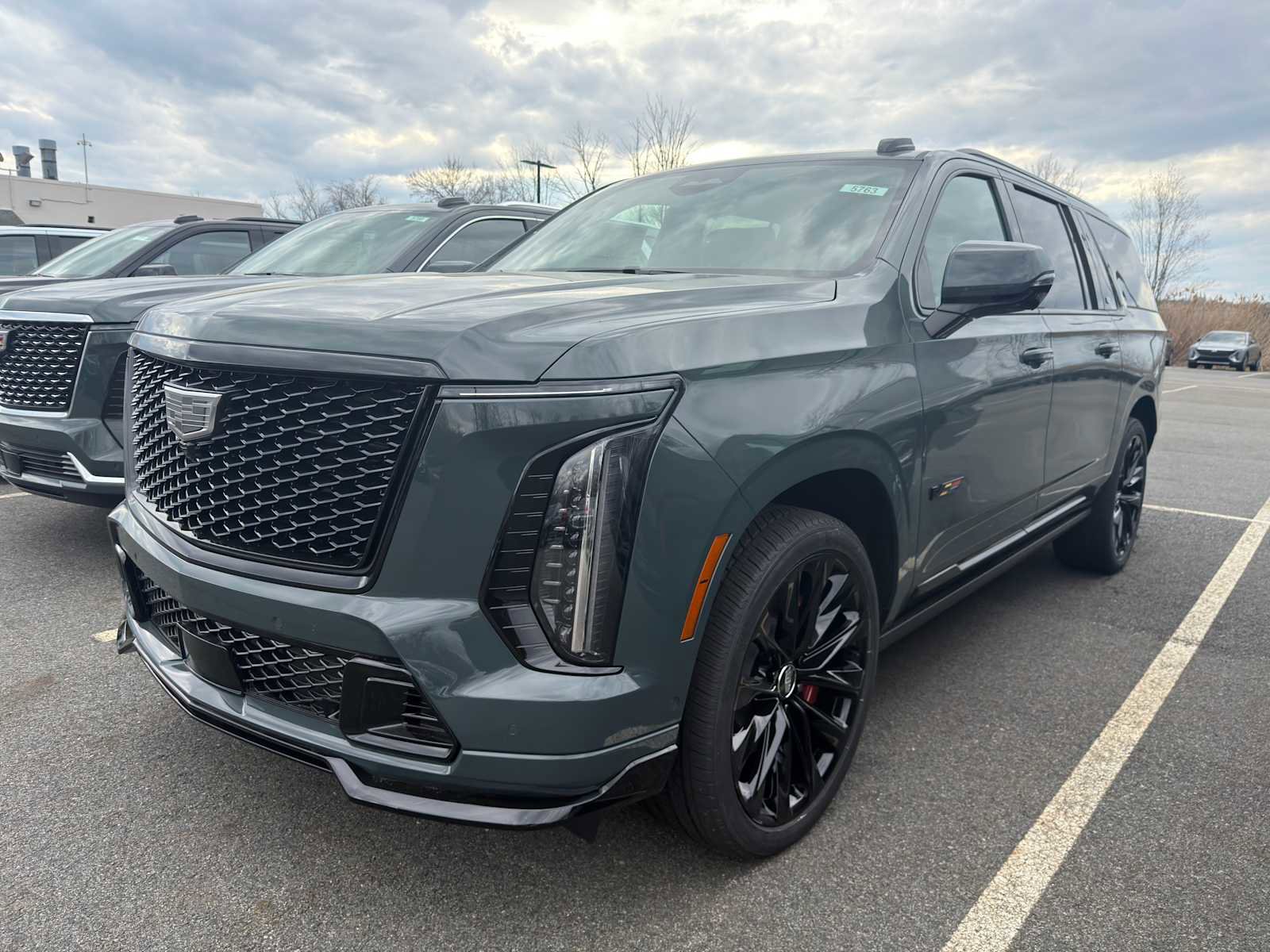 New 2026 Cadillac Escalade ESV V image 1
