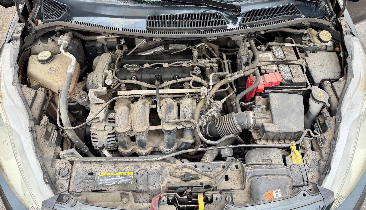 Used 2011 Ford Fiesta S image 19