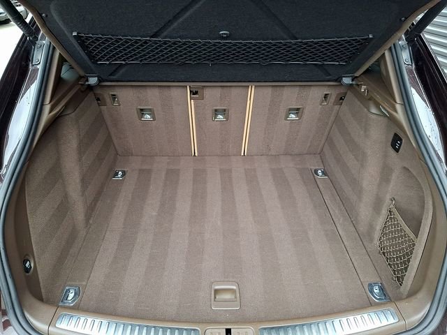 Certified 2017 Porsche Macan Turbo image 33