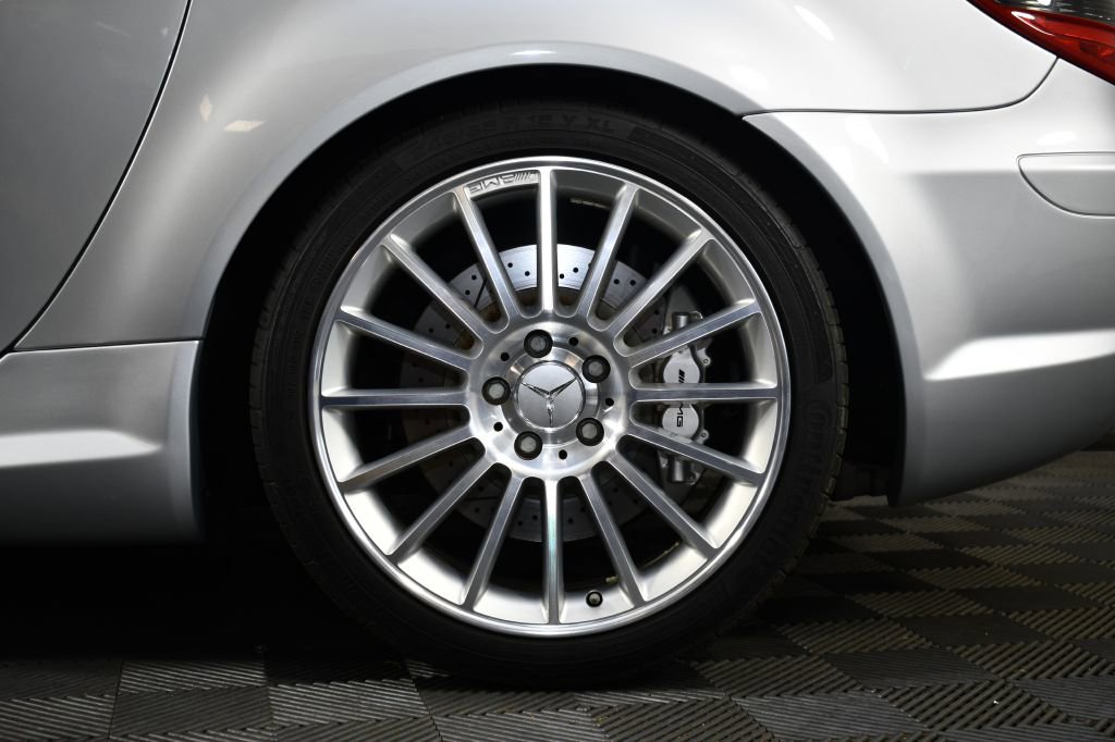 Used 2007 Mercedes-Benz SLK 55 AMG image 22