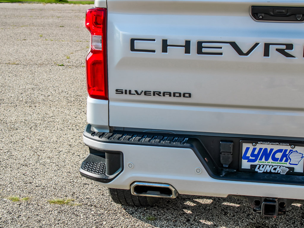 Used 2024 Chevrolet Silverado 1500 High Country w/ Technology Package AWD/4WD image 14