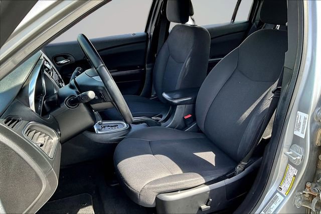 Used 2013 Chrysler 200 Touring image 20