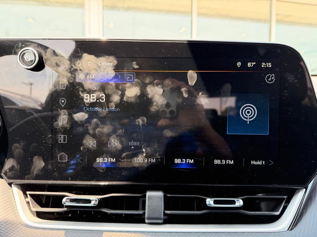 Used 2025 Chevrolet Equinox LT w/ Convenience Package II FWD image 22