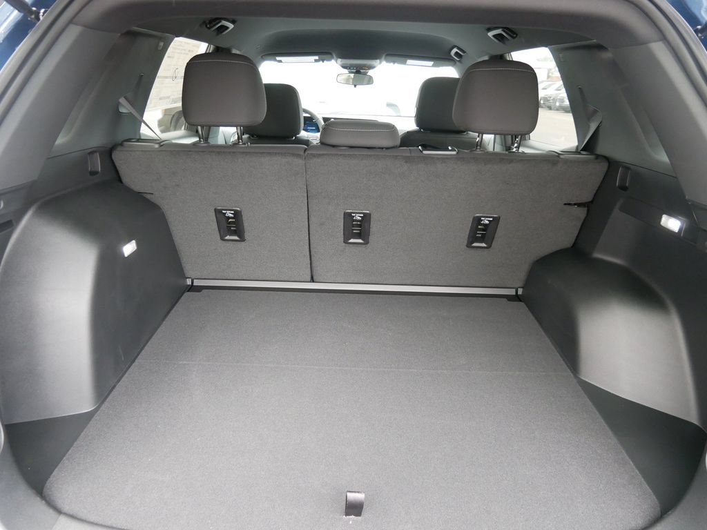 New 2027 Chevrolet Equinox LT AWD/4WD image 8