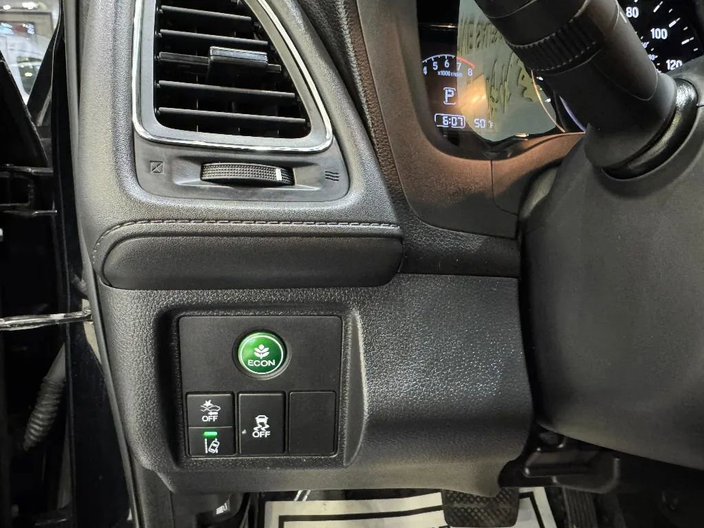 Used 2019 Honda HR-V EX-L image 13