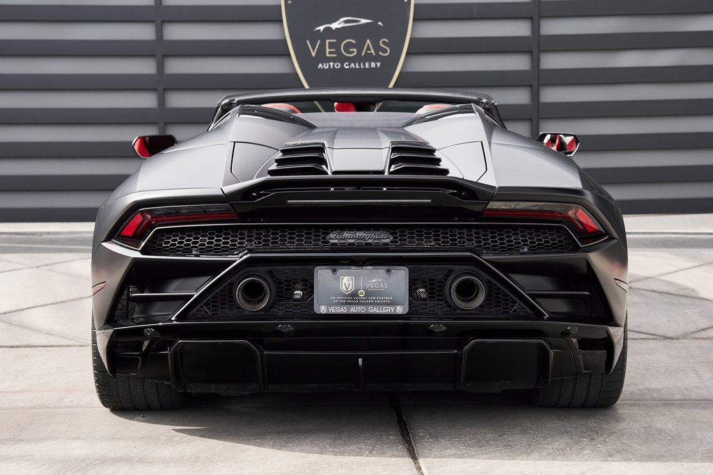 Used 2021 Lamborghini Huracan EVO image 21