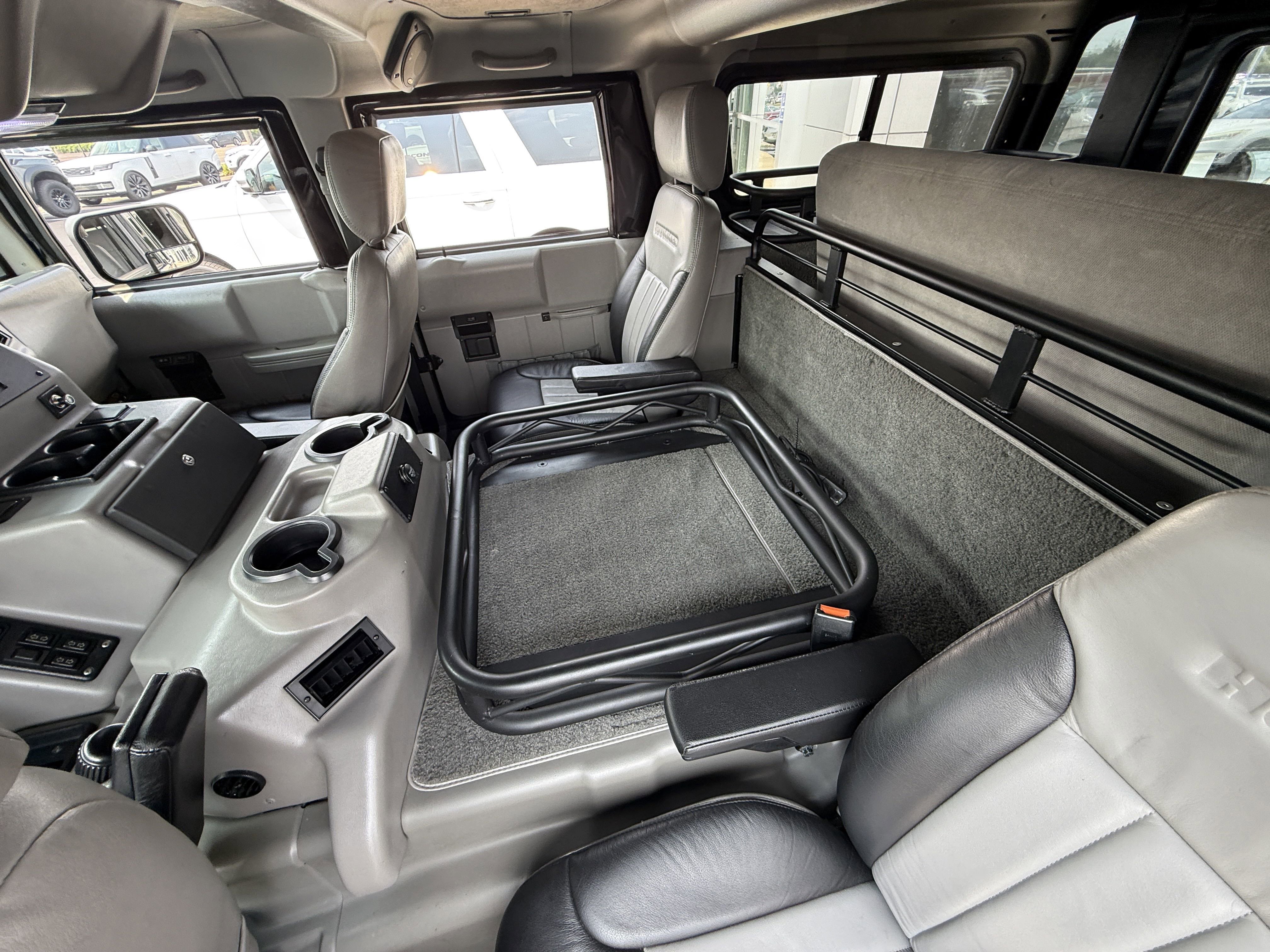 Used 2001 HUMMER H1 4-Door Wagon image 23