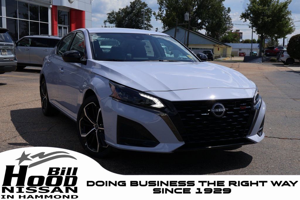 New 2025 Nissan Altima 2.5 SR image 1