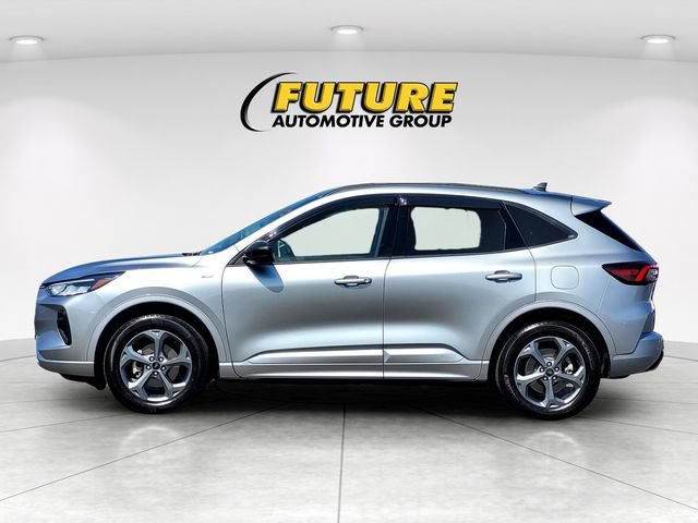 Certified 2024 Ford Escape ST-Line w/ Tech Pack #1 AWD/4WD image 7