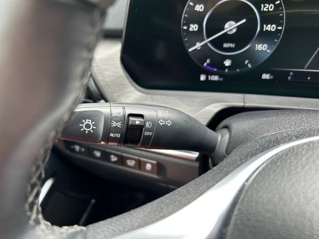 Used 2025 Kia Telluride SX X-Line AWD/4WD image 26