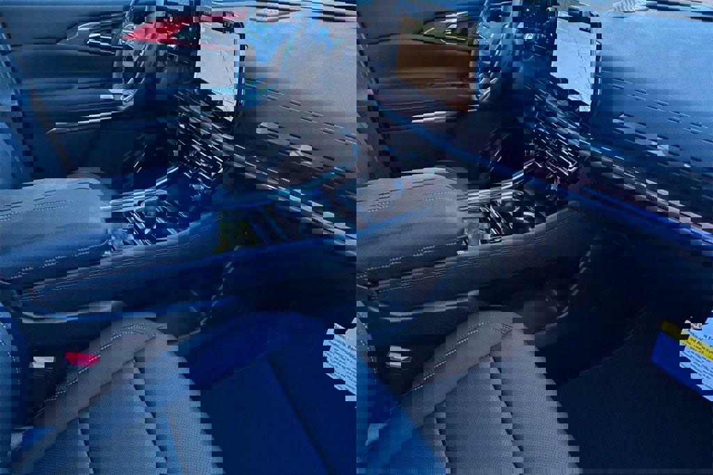 New 2026 Chevrolet Traverse Z71 w/ Enhanced Driving Package image 16