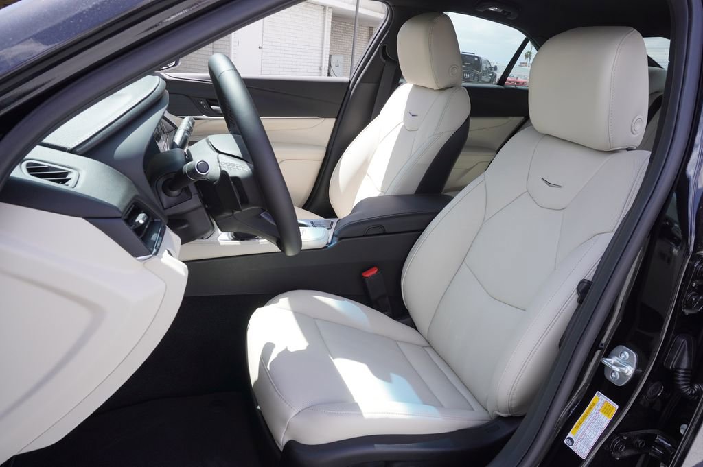 New 2025 Cadillac CT4 Premium Luxury image 13