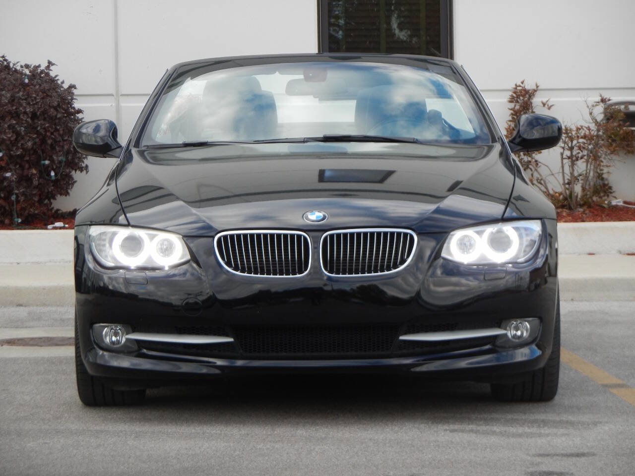 Used 2012 BMW 328i Convertible image 8