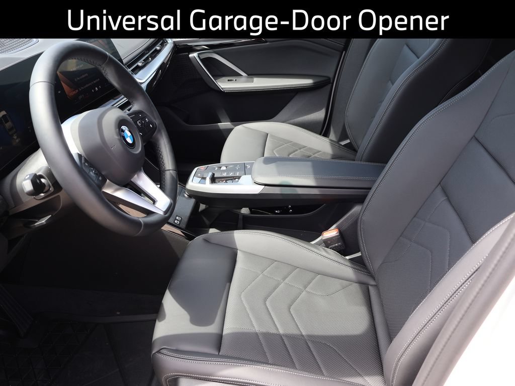 Certified 2025 BMW X1 xDrive28i w/ Technology Package AWD/4WD image 11