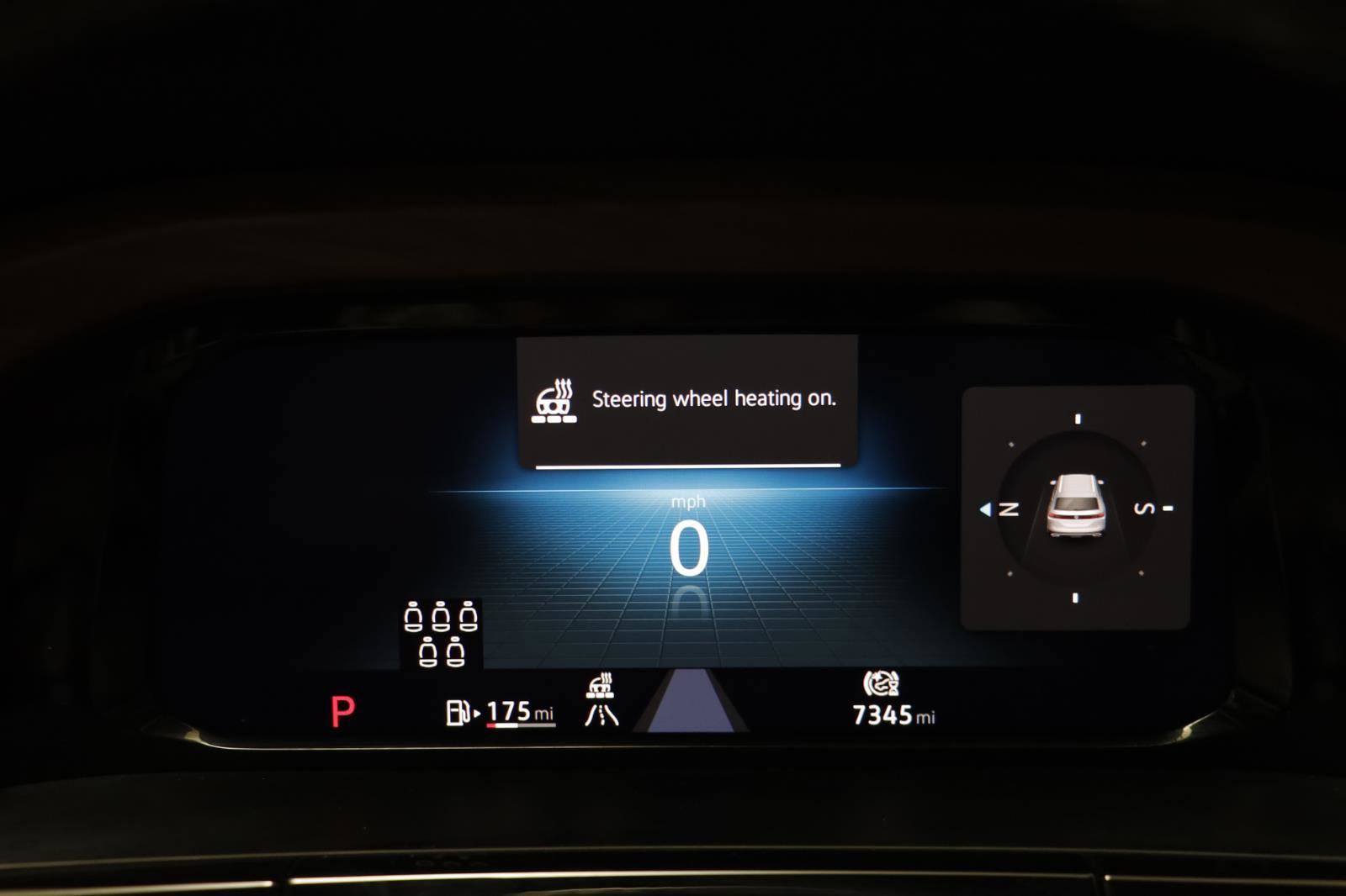 Used 2025 Volkswagen Atlas SE w/ Black Wheel Package image 7