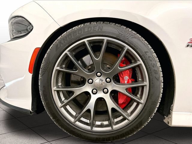 Used 2015 Dodge Charger SRT w/ Harman/Kardon Audio Group RWD image 9