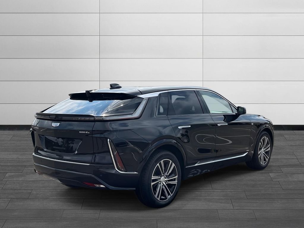 New 2026 Cadillac Lyriq Premium Luxury image 5