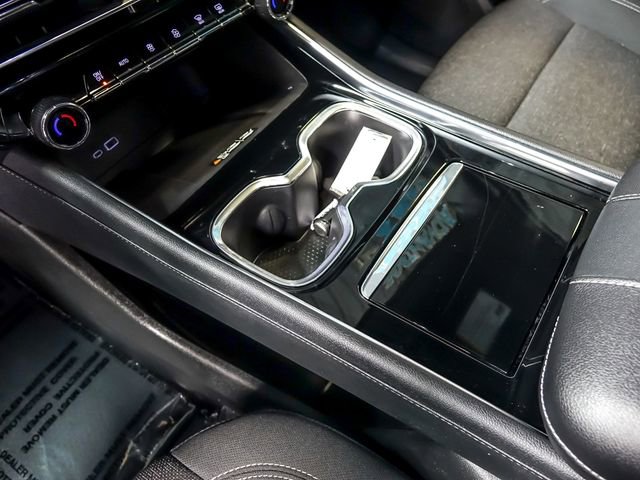 Used 2024 Chevrolet Traverse LT image 27