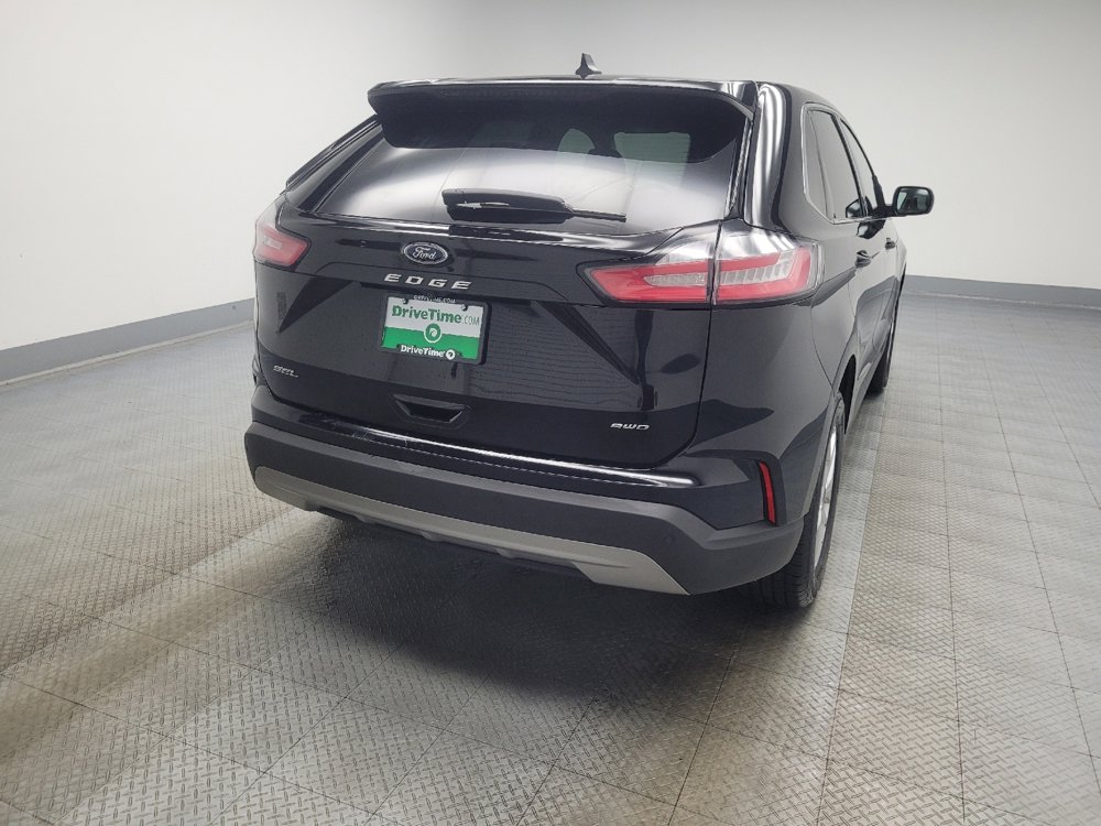 Used 2023 Ford Edge SEL image 7