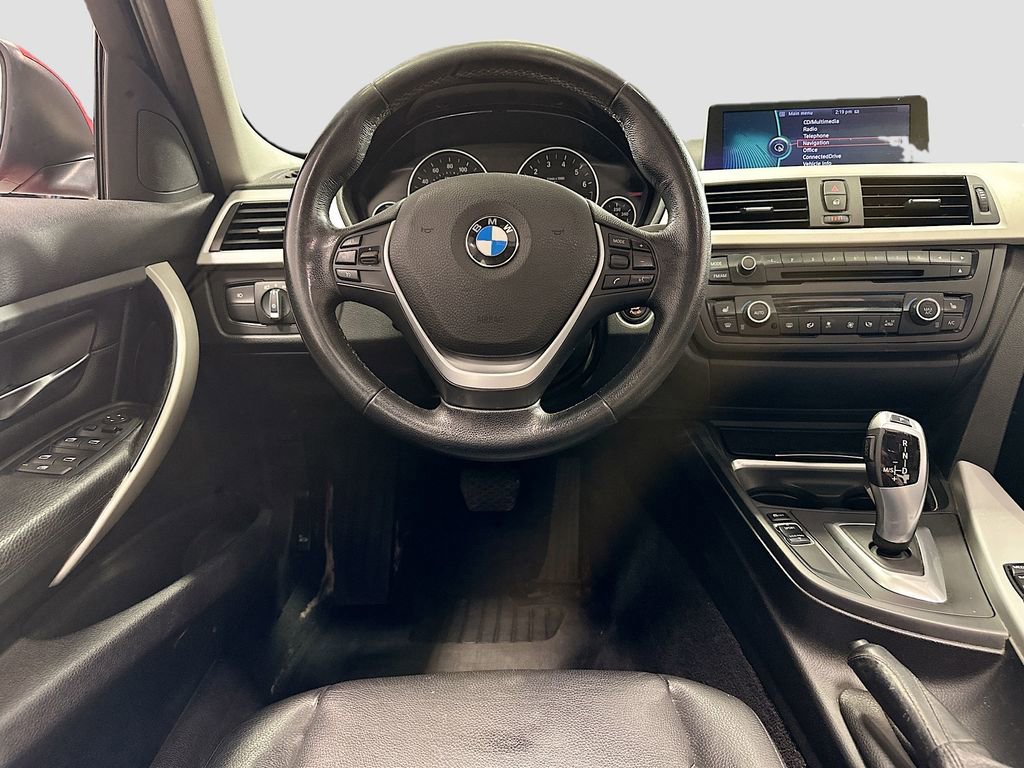 Used 2013 BMW 328i xDrive Sedan AWD/4WD image 23