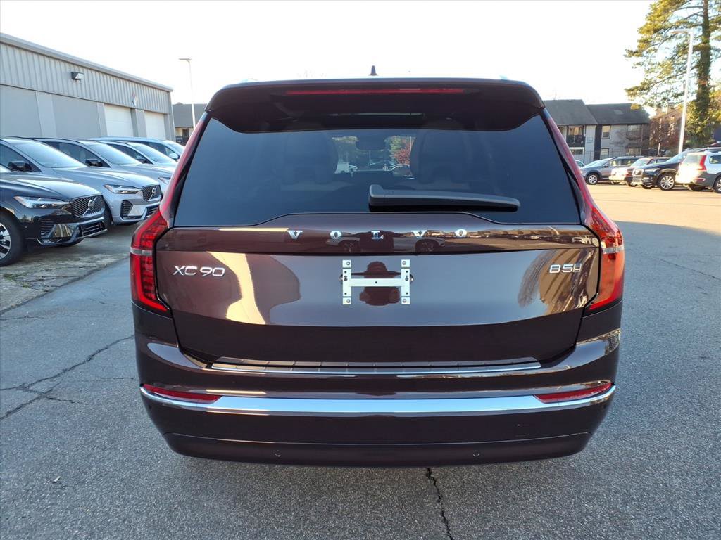 New 2026 Volvo XC90 B5 Plus w/ Protection Package AWD/4WD image 6