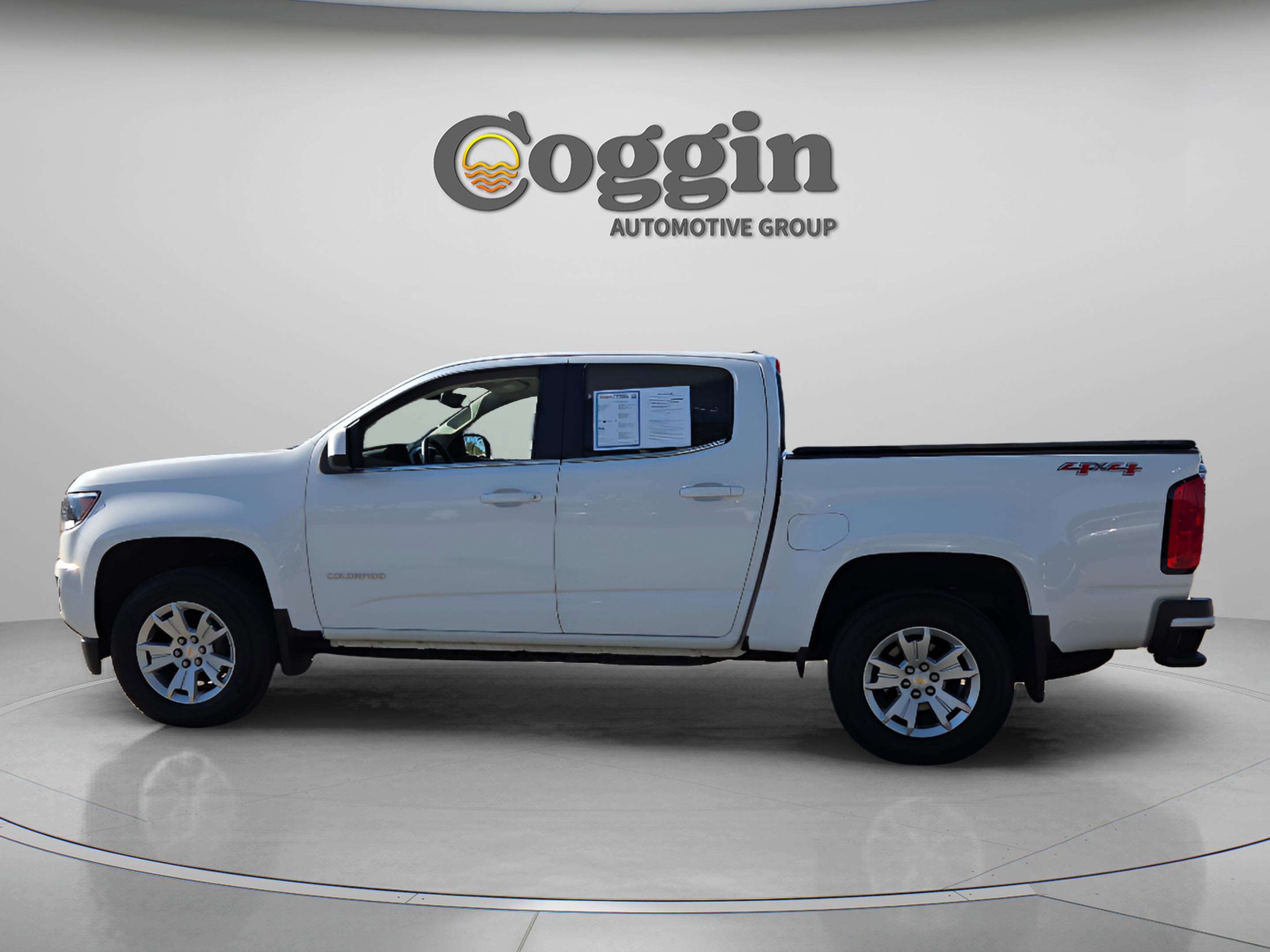 Used 2019 Chevrolet Colorado LT w/ LT Convenience Package image 2