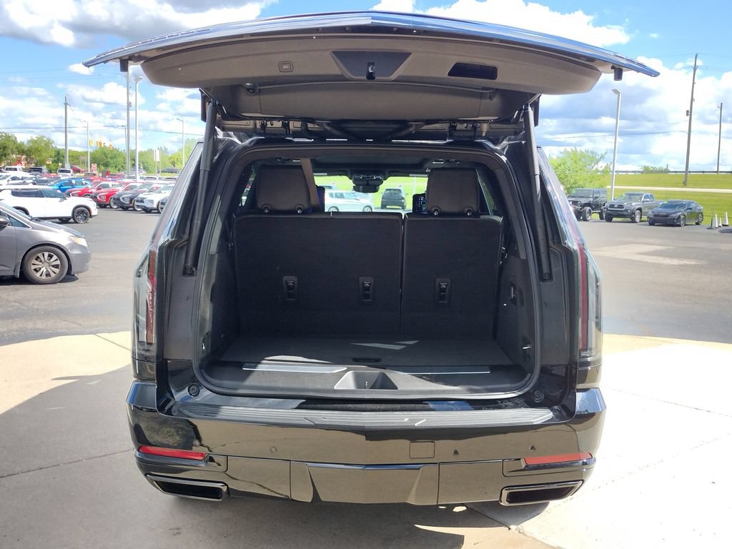 Used 2026 Cadillac Escalade Platinum Sport AWD/4WD image 20