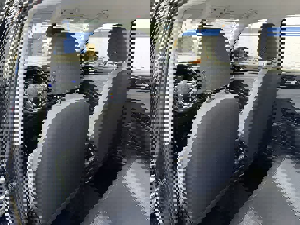 Used 2023 Volkswagen Taos S AWD/4WD image 24