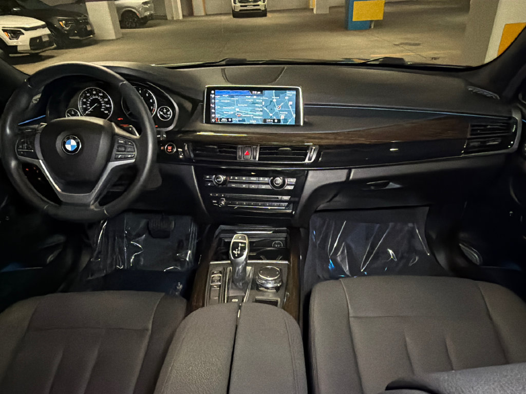 Used 2018 BMW X5 sDrive35i RWD image 17