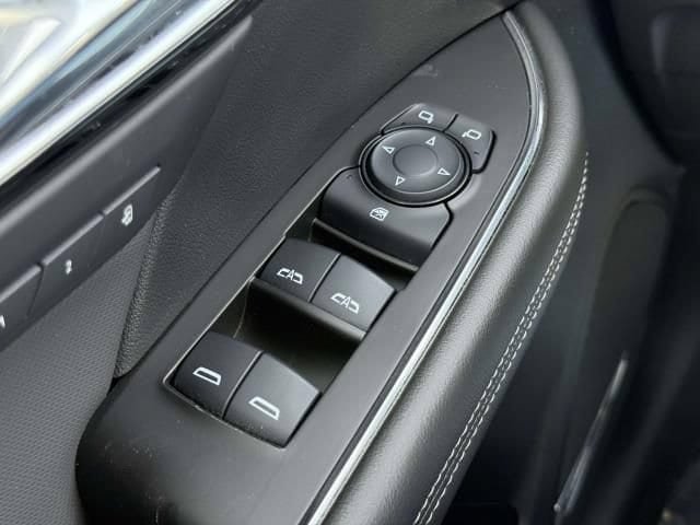 Used 2024 Buick Envision Preferred AWD/4WD image 17