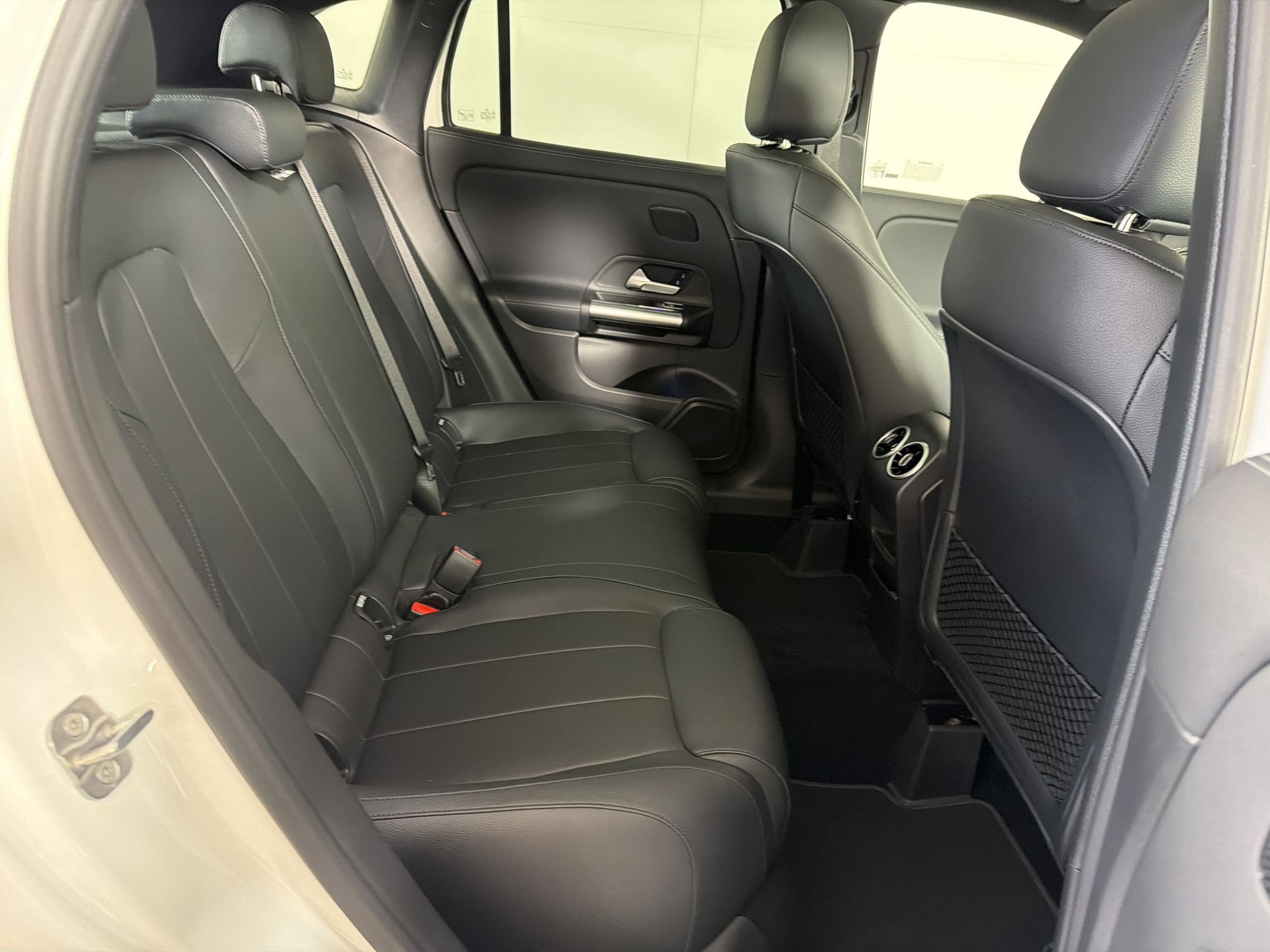 Used 2026 Mercedes-Benz GLA 250 4MATIC image 30