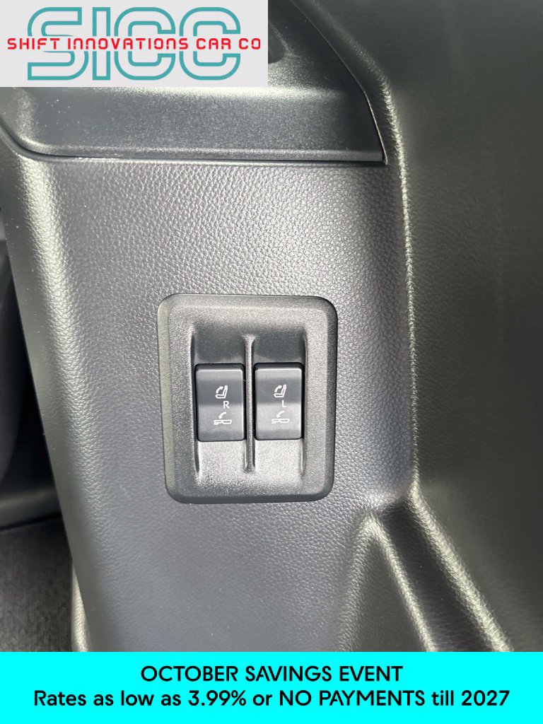Used 2024 Lexus GX 550 w/ Accessory Package (31) AWD/4WD image 34