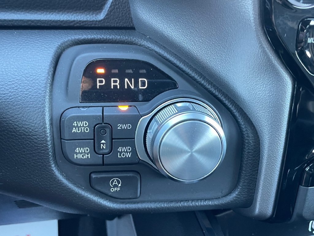 Used 2026 RAM 1500 Laramie AWD/4WD image 37