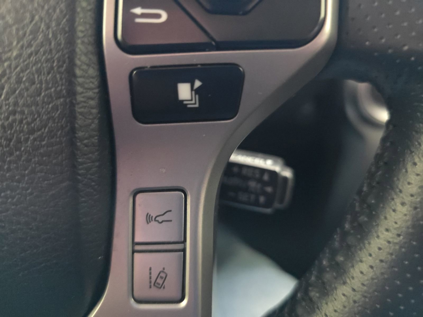 Used 2023 Toyota 4Runner Limited image 37