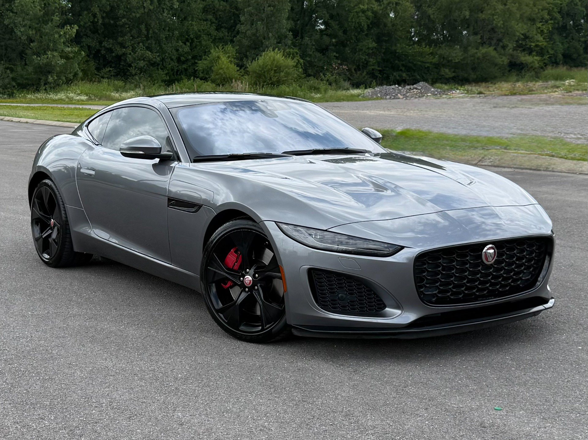 Used 2023 Jaguar F-TYPE Coupe RWD image 1