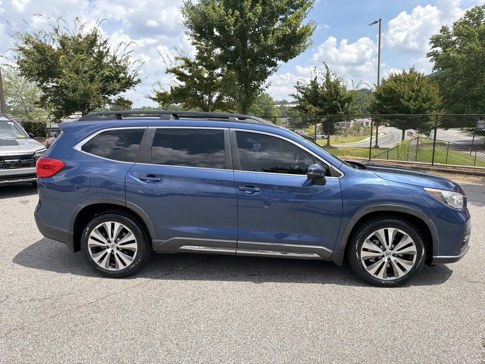 Used 2020 Subaru Ascent Limited w/ Technology Package AWD/4WD image 8