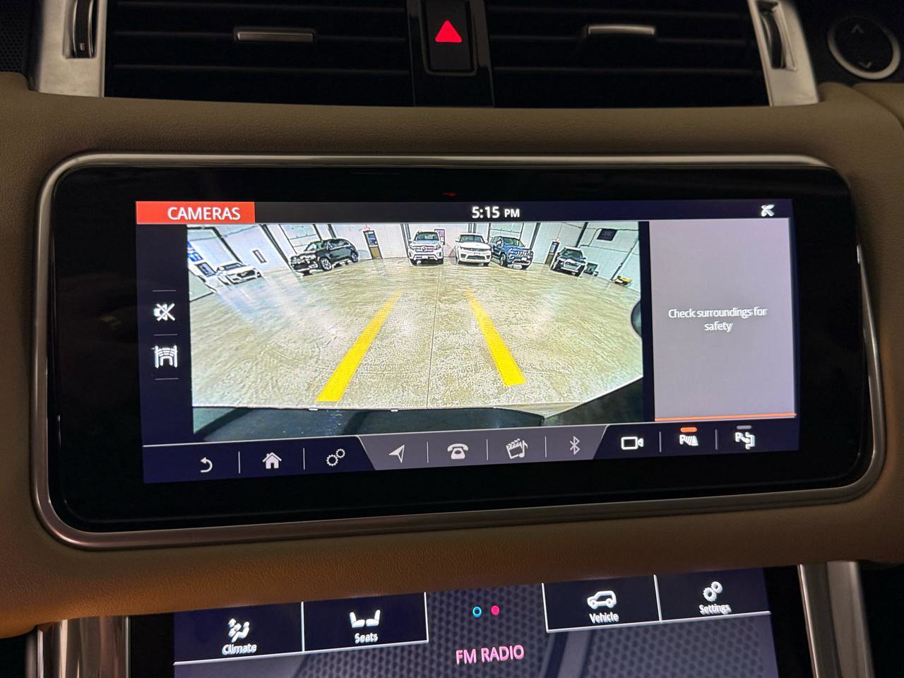 Used 2019 Land Rover Range Rover Sport HSE image 18