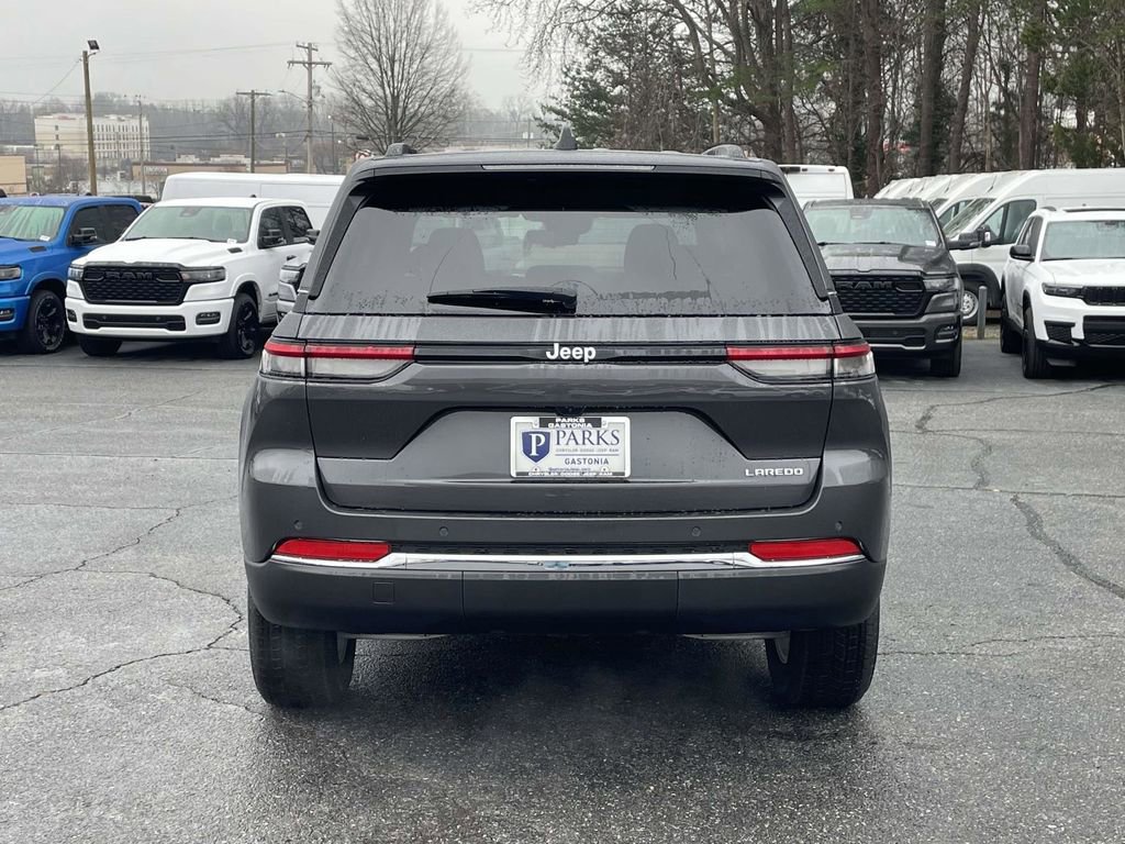 New 2025 Jeep Grand Cherokee Laredo X w/ Luxury Tech Group I image 7
