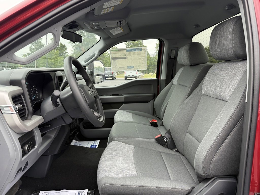 New 2026 Ford F350 XLT image 4
