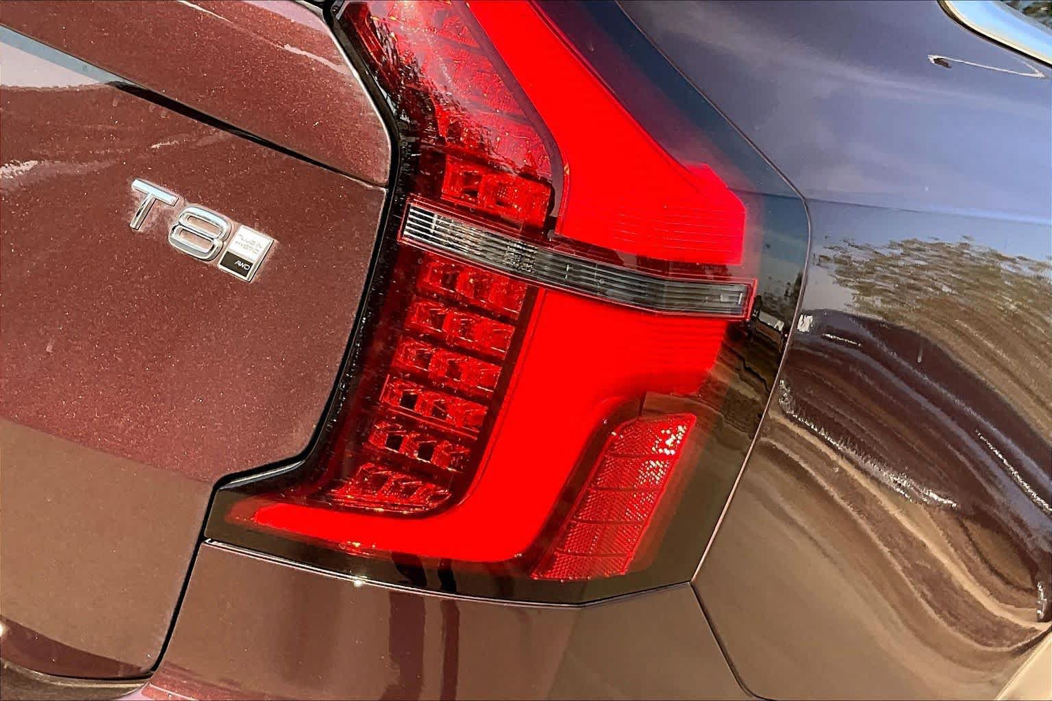 Used 2025 Volvo XC90 T8 Ultra w/ Protection Package Premier AWD/4WD image 29