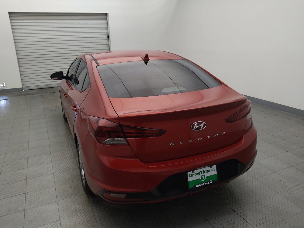 Used 2019 Hyundai Elantra SEL FWD image 6