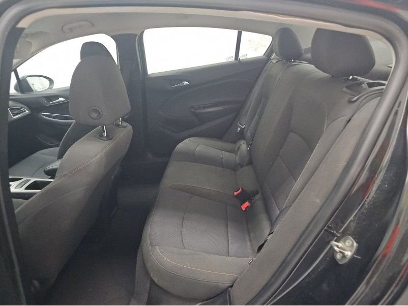 Used 2018 Chevrolet Cruze LS FWD image 11