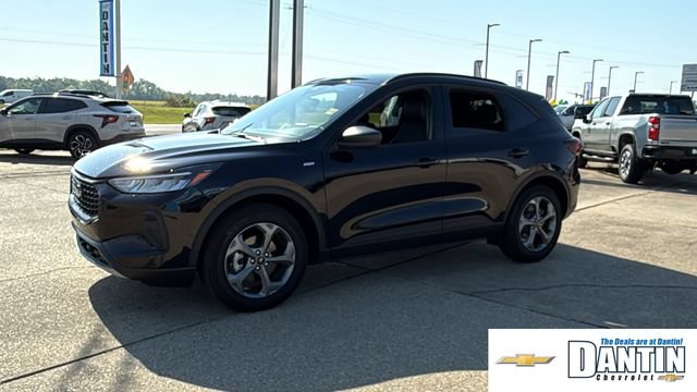 Used 2025 Ford Escape ST-Line FWD image 3