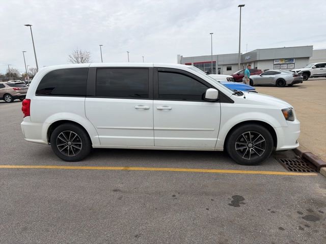 Used 2017 Dodge Grand Caravan GT FWD image 5