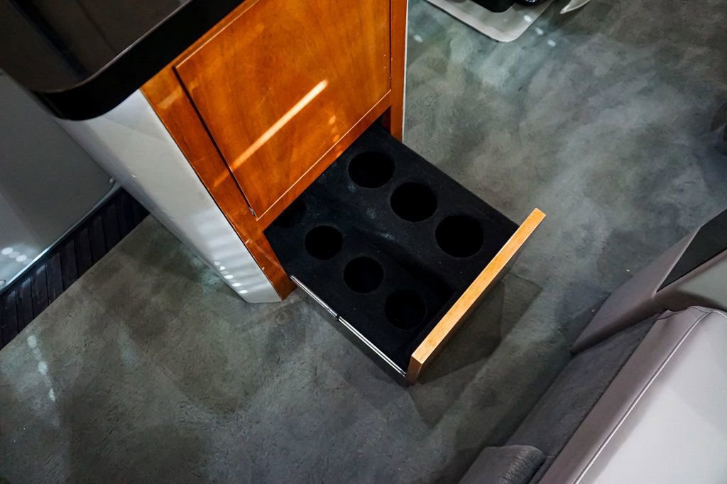 Used 2015 Mercedes-Benz Sprinter 2500 image 67