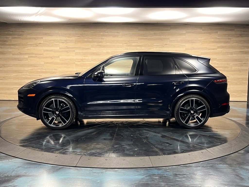 Used 2022 Porsche Cayenne Turbo image 23