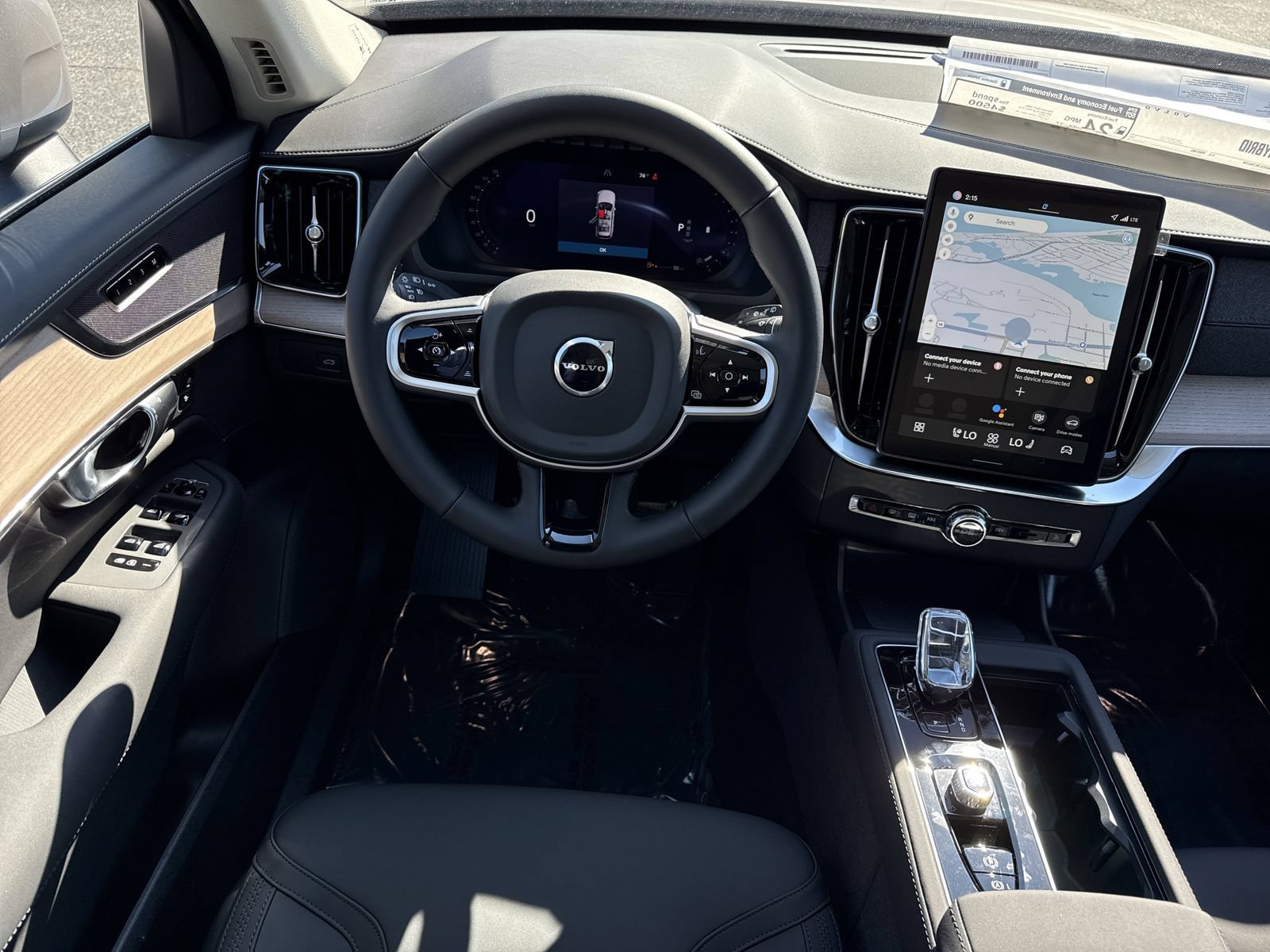 New 2026 Volvo XC90 B5 Plus w/ Protection Package Premier AWD/4WD image 17