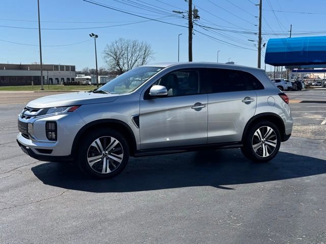 Used 2024 Mitsubishi Outlander Sport SE image 3