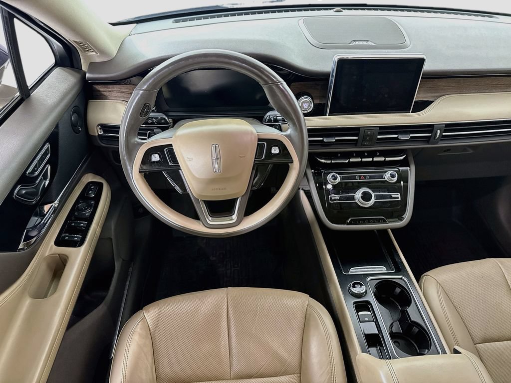 Used 2020 Lincoln Corsair Reserve w/ Equipment Group 201A FWD image 24